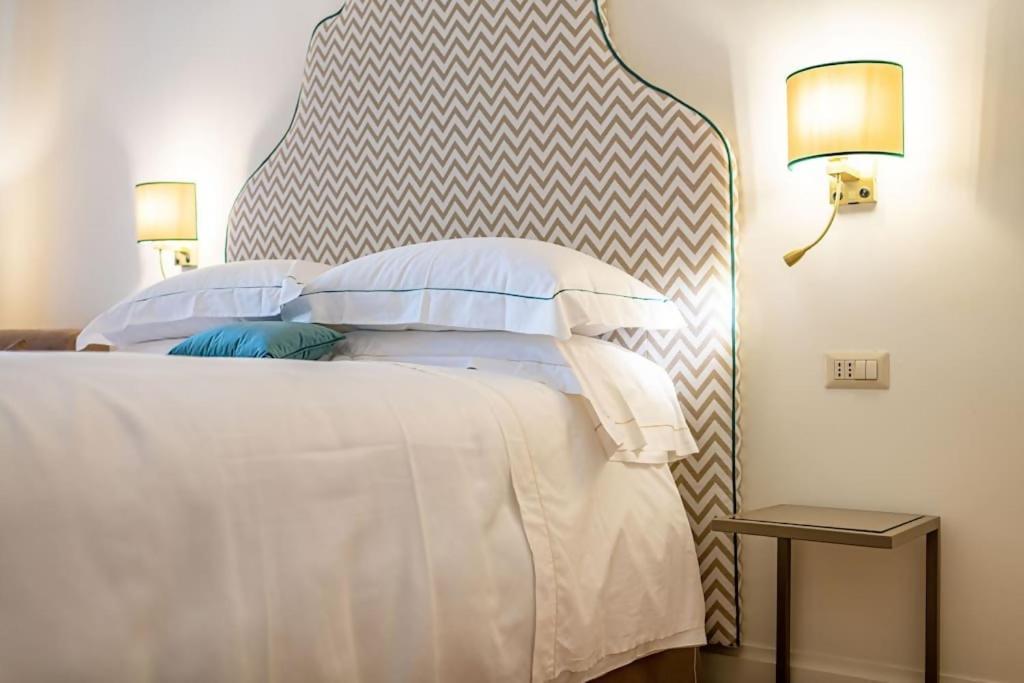 Riboty 10 Suites Roma Esterno foto